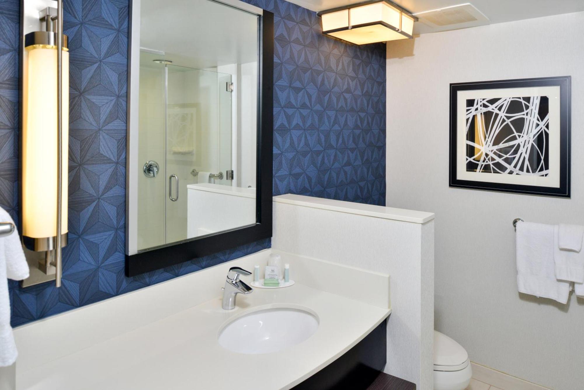 Courtyard By Marriott Wilmington Downtown/Historic District Hotel Екстериор снимка