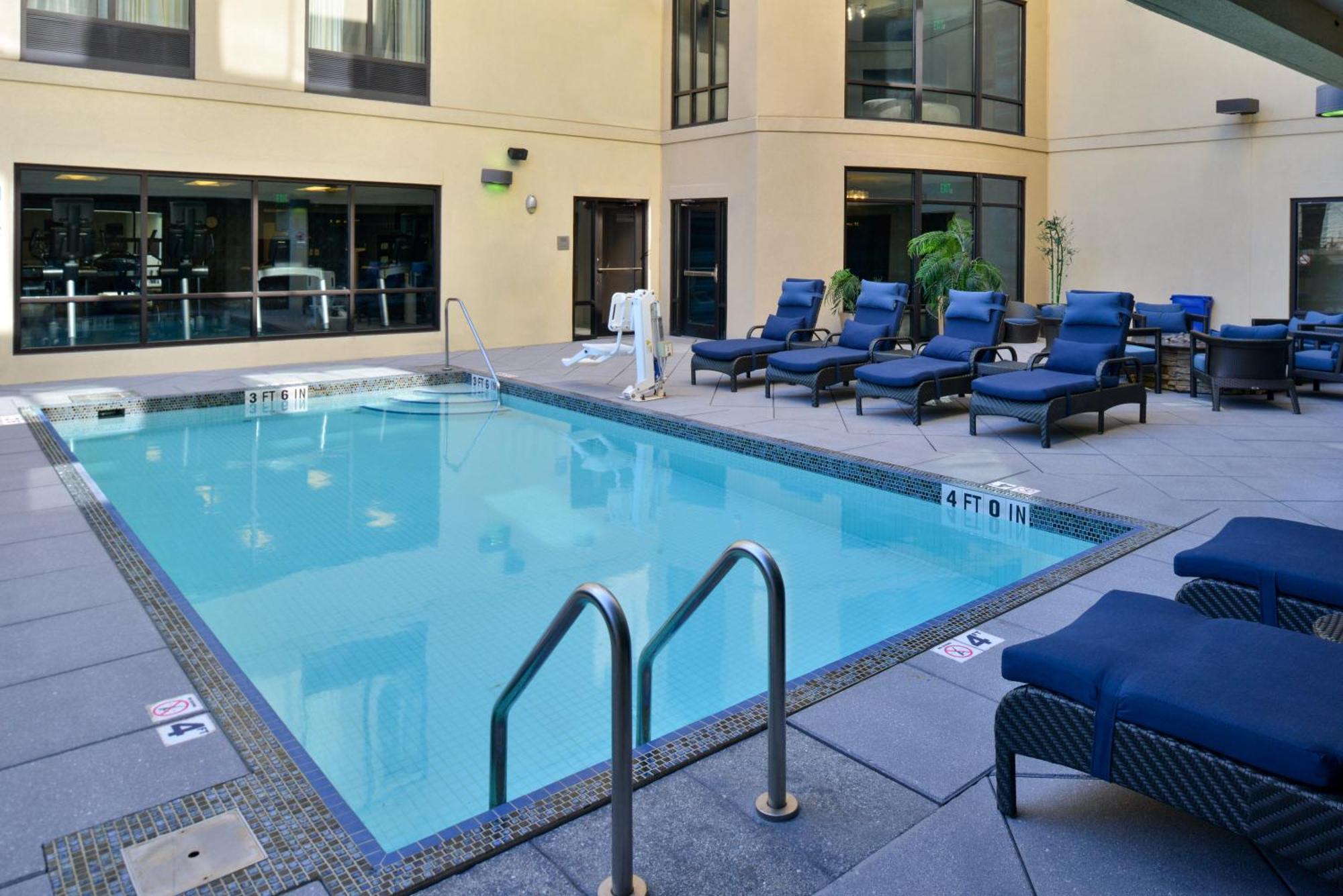 Courtyard By Marriott Wilmington Downtown/Historic District Hotel Екстериор снимка