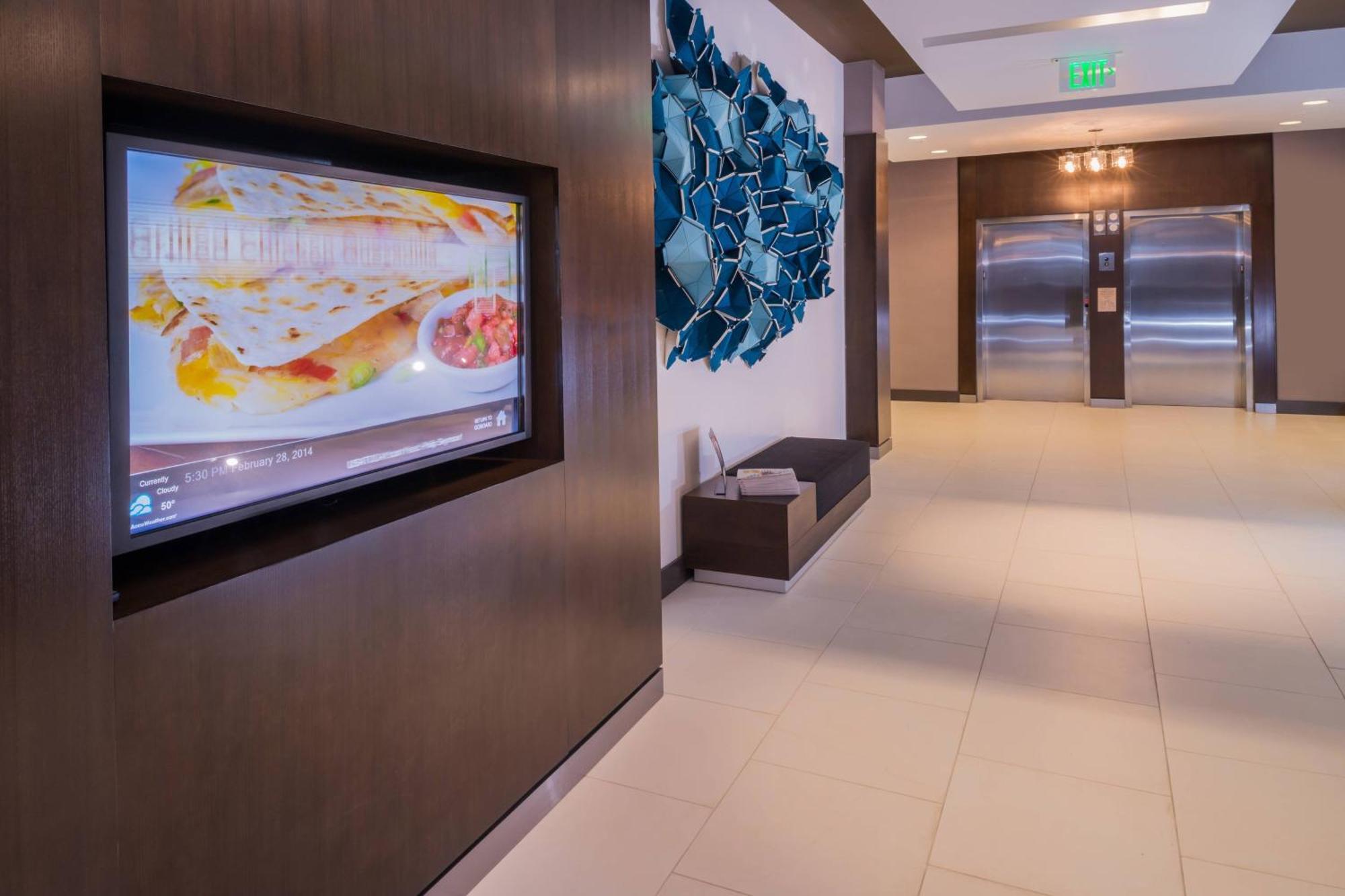 Courtyard By Marriott Wilmington Downtown/Historic District Hotel Екстериор снимка